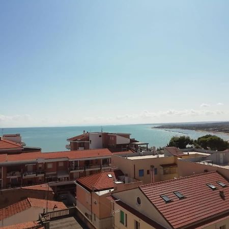 Domus Flavia Apartment Termoli Bagian luar foto