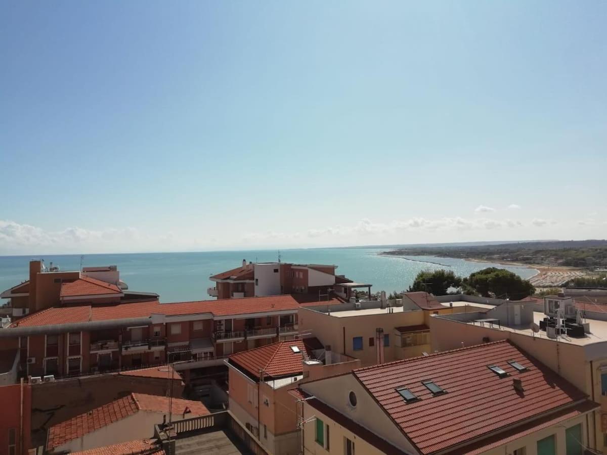 Domus Flavia Apartment Termoli Bagian luar foto