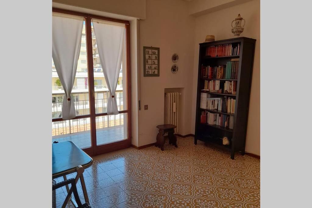 Domus Flavia Apartment Termoli Bagian luar foto