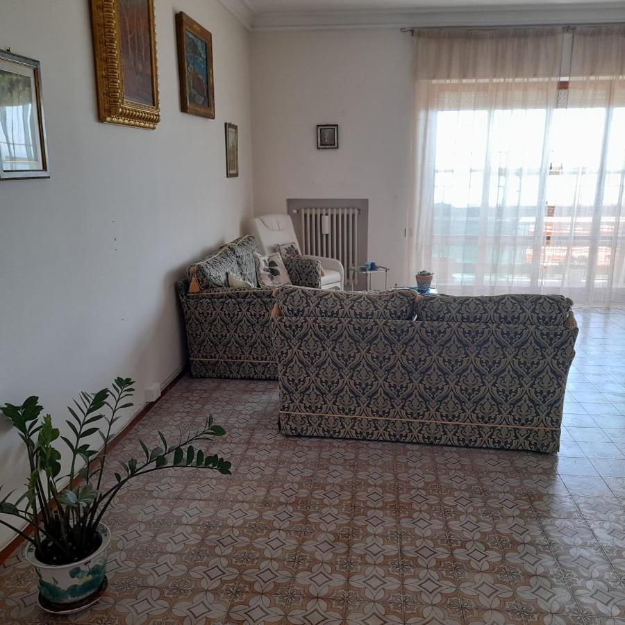 Domus Flavia Apartment Termoli Bagian luar foto