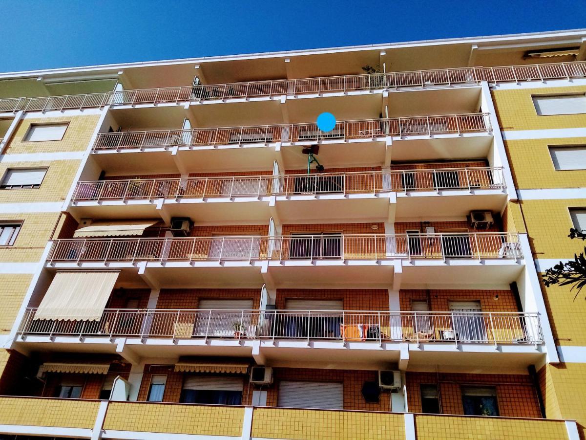 Domus Flavia Apartment Termoli Bagian luar foto